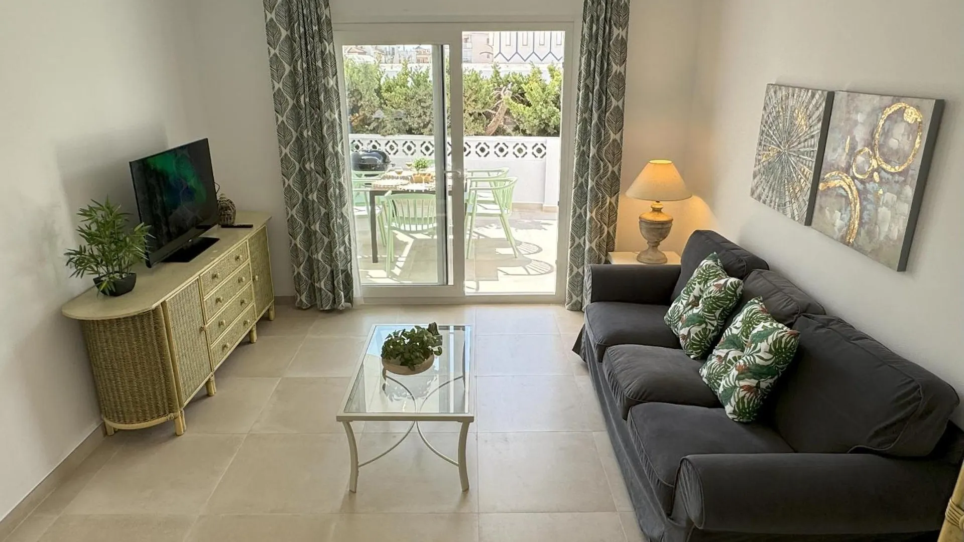 Nerja Paradise Rentals - Villa Coral